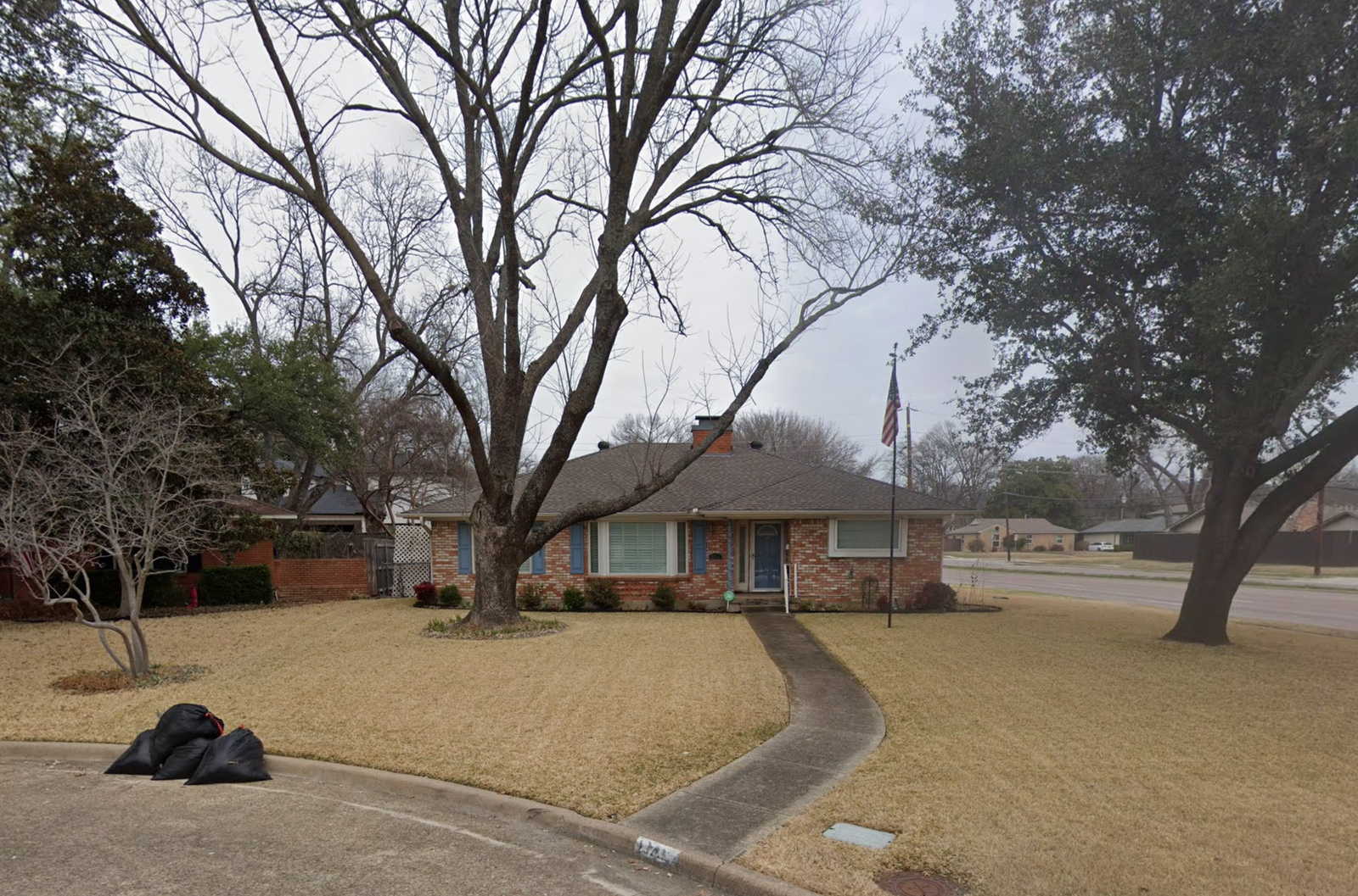 Single Family at XXXX Fitzroy Cir, Dallas, TX 75238