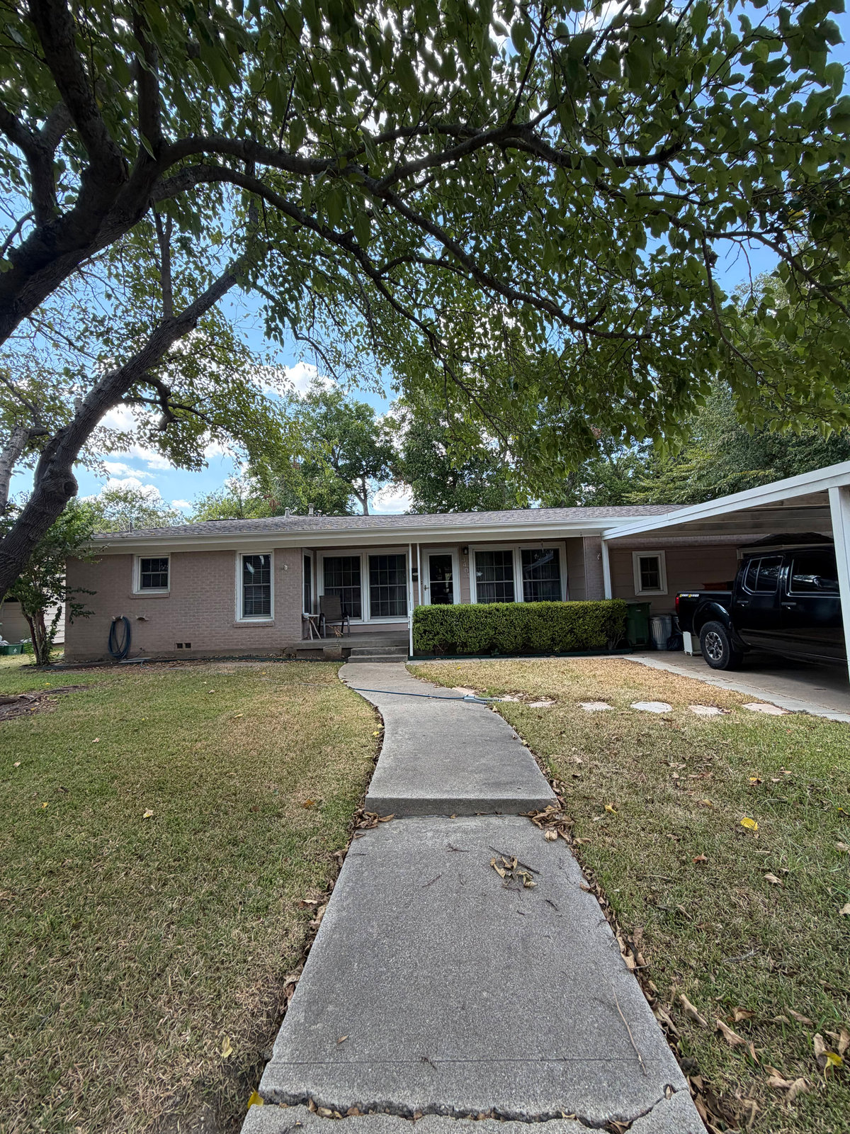 Single Family at XXXX Kingsbury Ave, Richland Hills, TX 76118