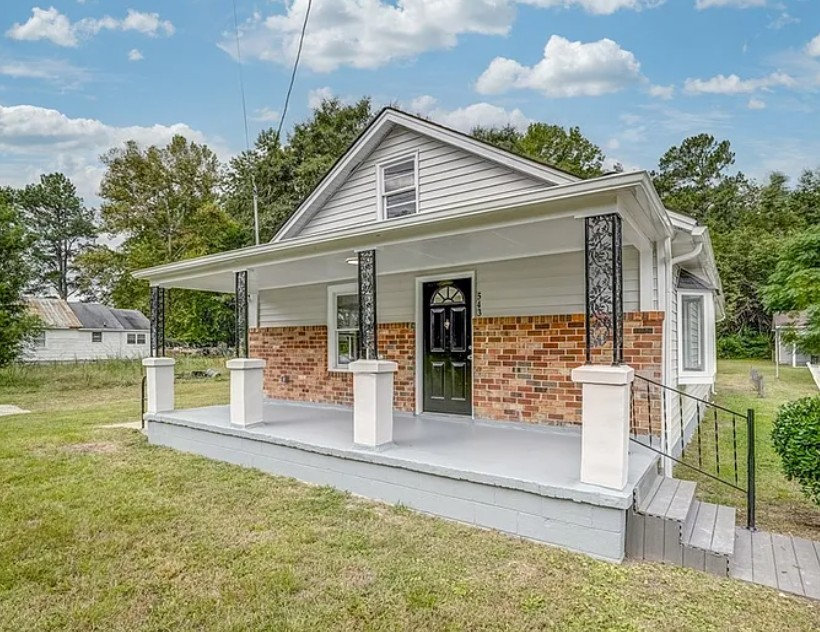 Single Family at XXXX Easter St, Emporia, VA 23847