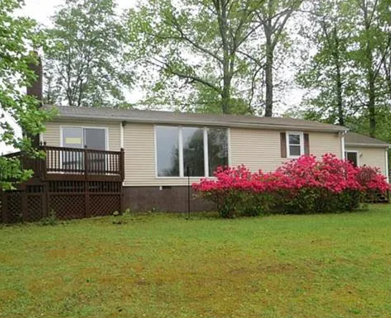 Single Family at XXXX Overlook Rd, Powhatan, VA 23139
