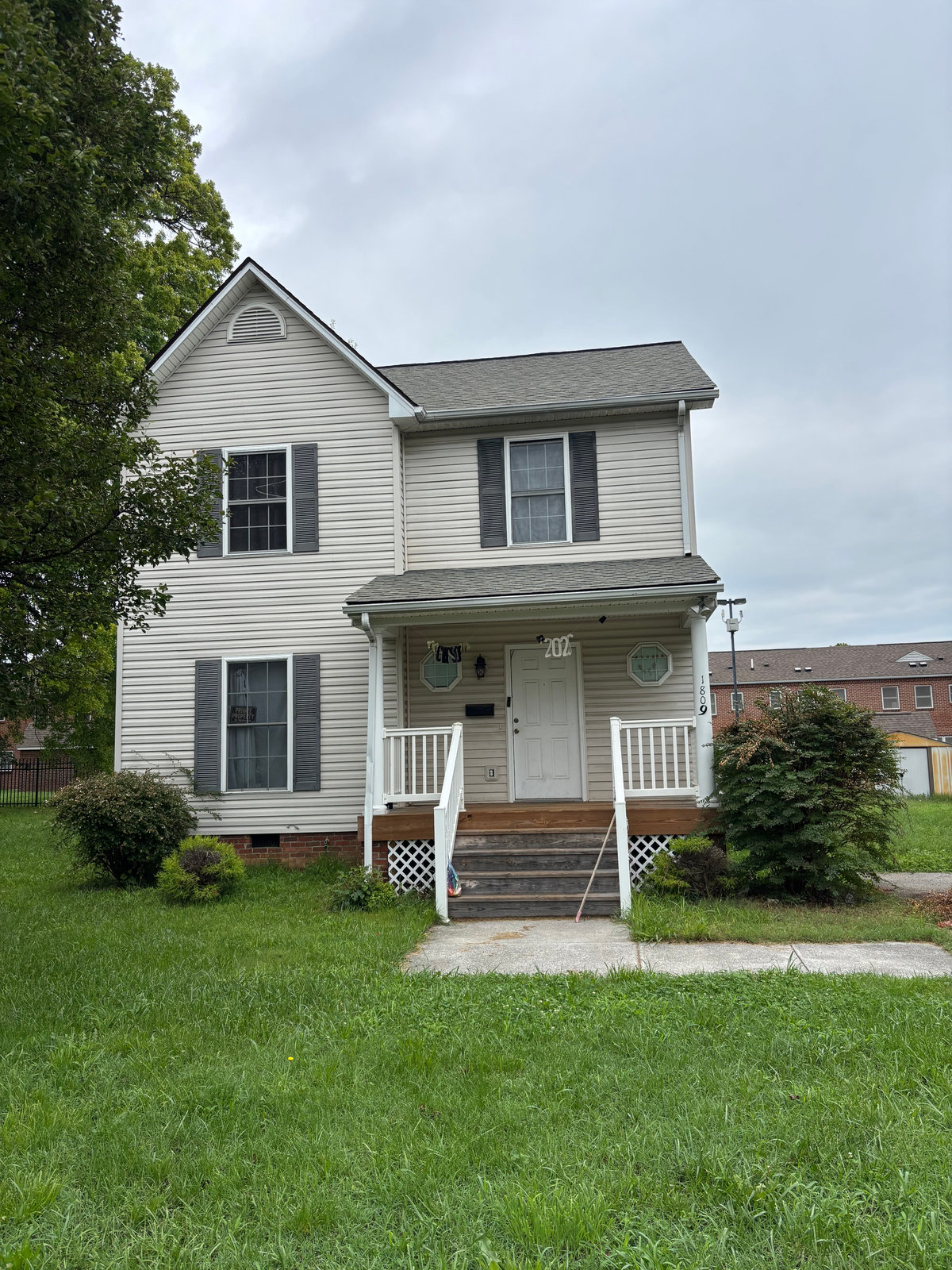 Unifamiliar en XXXX NW Downing St, Roanoke, VA 24012