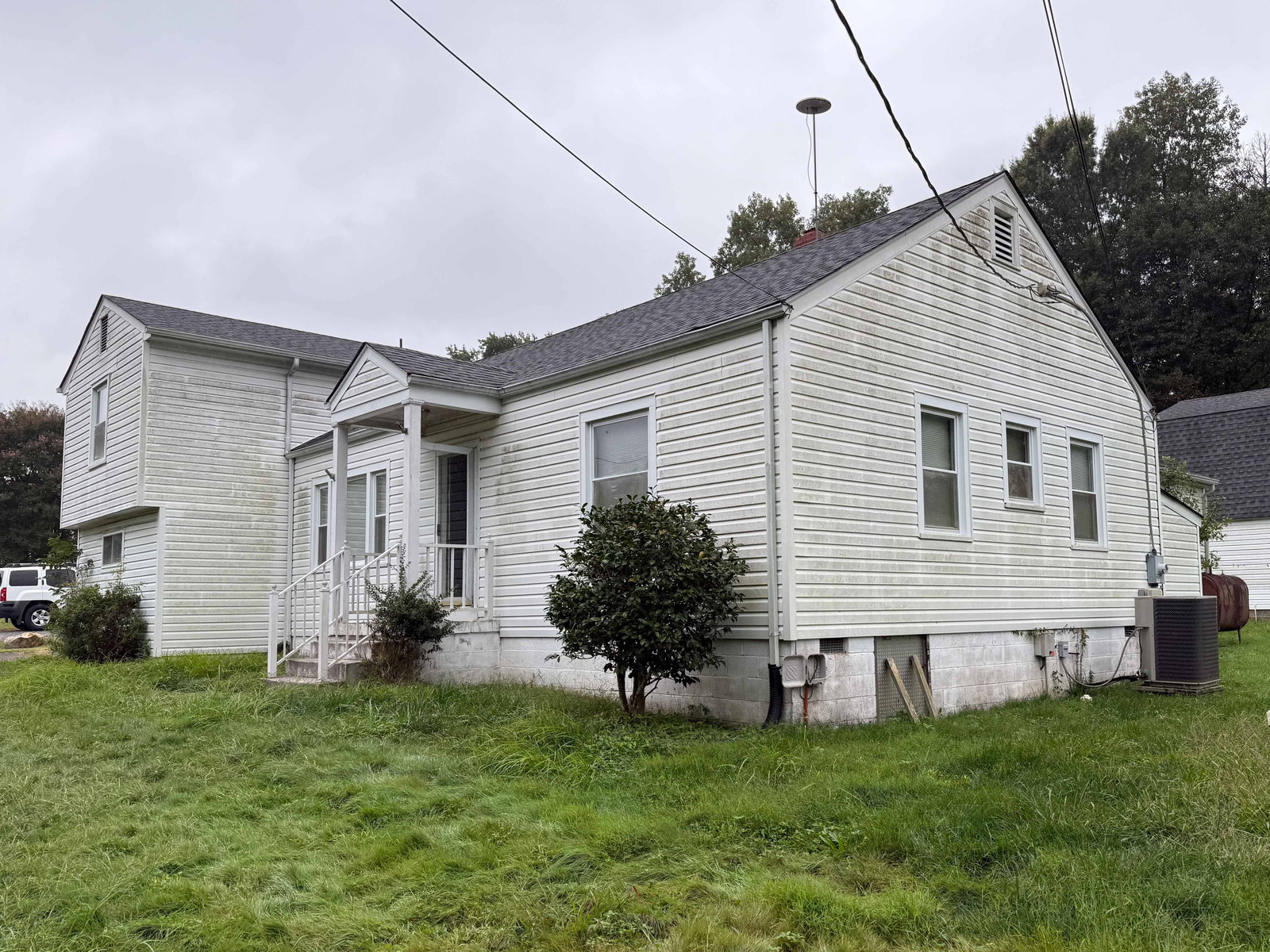 Single Family at XXXX N Linden Ave, Highland Springs, VA 23075