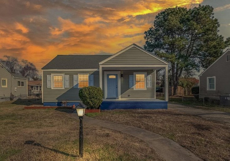 Single Family at XXXX Colonial Ave, Hampton, VA 23661