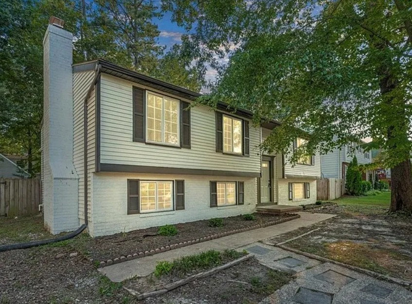 Unifamiliar en XXXX Looking Glass Rd, Richmond, VA 23235
