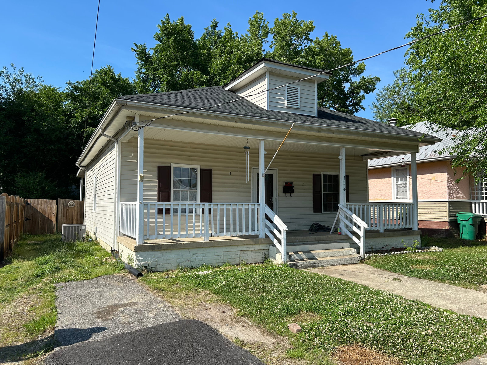 Unifamiliar en XXXX W Westover Ave, Colonial Heights, VA 23834