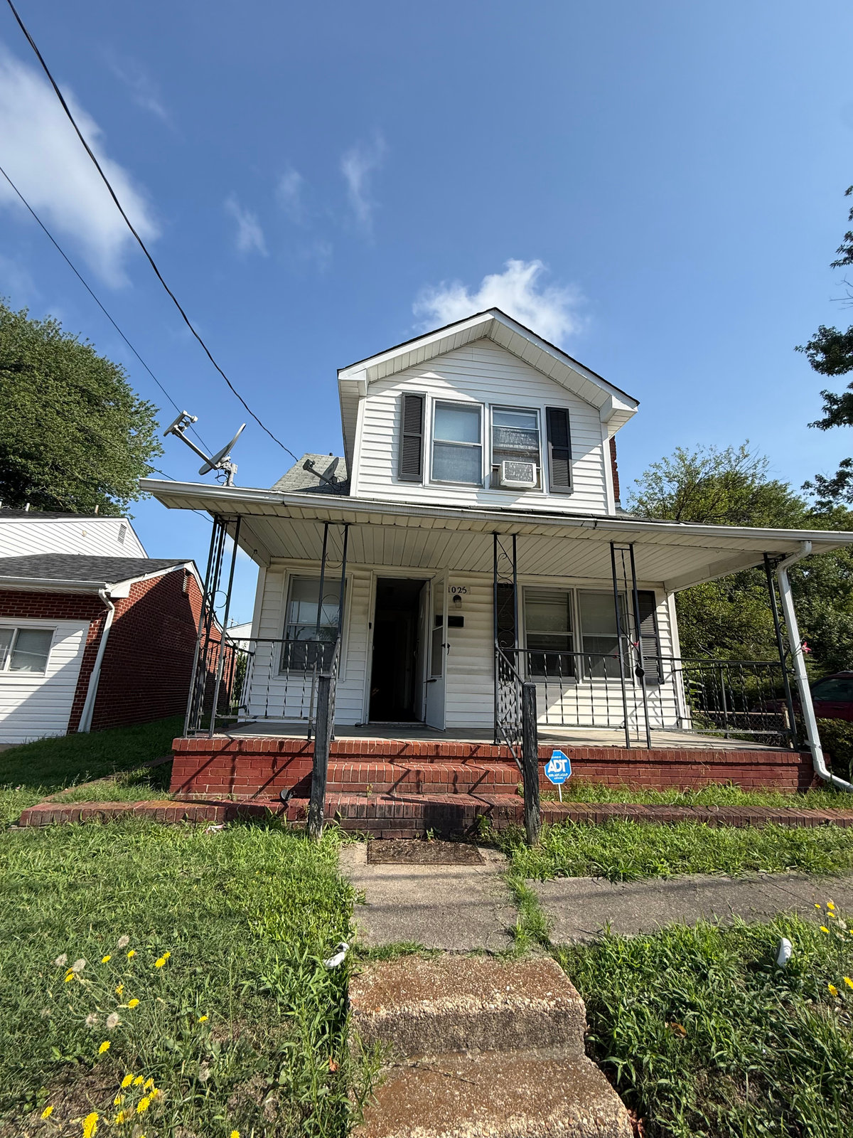 Unifamiliar en XXXX d St, Newport News, VA 23607