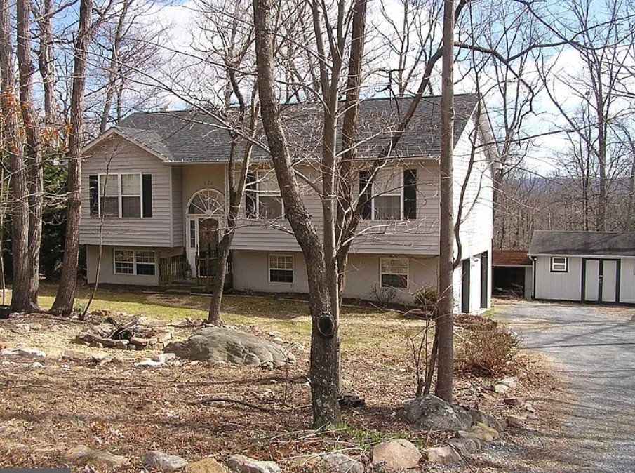 Single Family at XXXX Graywolf Trail, Winchester, VA 22602